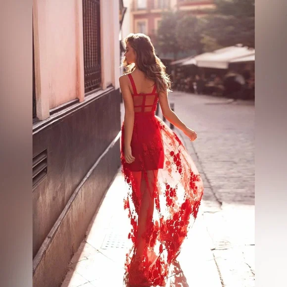 strapless open back dress Mariella Off Shoulder Mini Dress - Floral main image 0